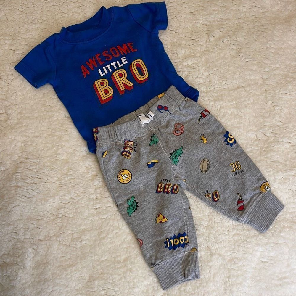 Carter’s. Lil Bro 2pc Outfit.‎ Boys 3 months